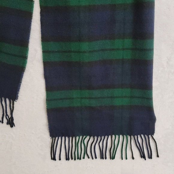 Cashmink Scarf By V. Fraas Super Soft Green Blue Tartan Plaid Scarf W/ Fringe - Picture 6 of 6